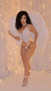 RoseFerrera don't call me angel Foto 4