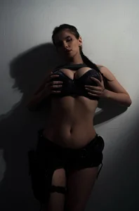 AdalynGlows Lara Croft cosplay Poză 7