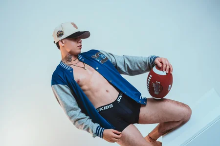 RaymondStonee Hot atletic man Pic 7