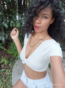 catiusca_reyes_03 Walking relaxed. Pic 8