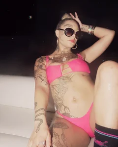 savthastripper Public Gambar 4