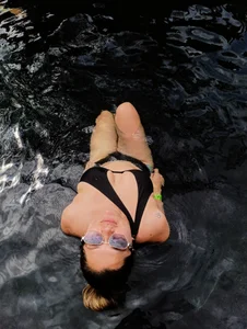 Natural in the water 💦 de CristinaGreyz Foto 4