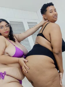 TiffantyAndStacy Hello my love, happy Sunday 🥰 Foto 2