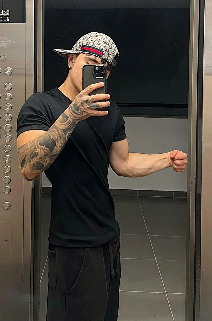 Трендове зображення  3247 Zack_Bellmont1