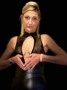 SophieTentation Public صورة واحدة|SophieTentation Public صورتان|SophieTentation Public  6 صور|SophieTentation Public  6 صورة