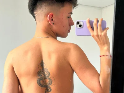 King Dragon🐉 de LiamWildx20 Foto 2