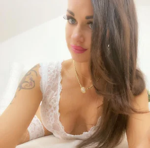 LuckyStacy Public зображення