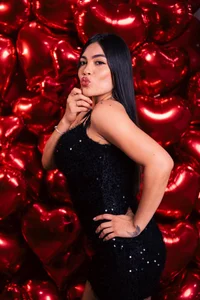 Your favorite girl 🔥 de Kathy_taylor_  2 Imagens