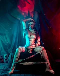 amy_miller1 Trick or treat 🔥 Pic 9