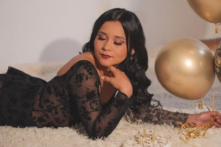 alisson_sanders Happy birthday for me 🎂🍾🎈 Pic 9