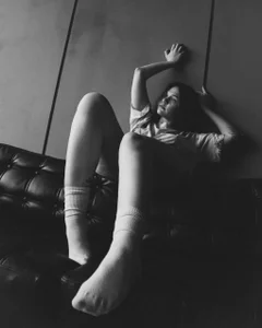 cranberry_hot me ;3 Pic 2