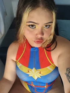 Emma-Roy sexy hero صورة واحدة|Emma-Roy sexy hero صورتان|Emma-Roy sexy hero  4 صور|Emma-Roy sexy hero  4 صورة