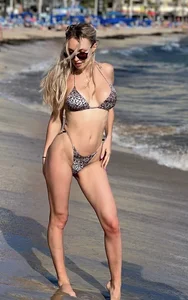 KylieeV Under the Spanish Sun💃🏽 Pic