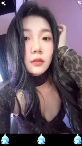 adc65825 Public 사진