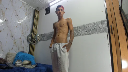cute_boy_angelx18's photo