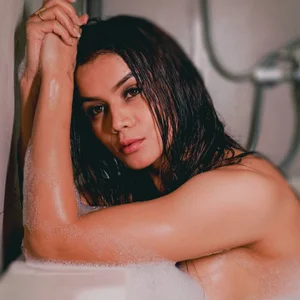 Leena_singh2 Public Pic 2