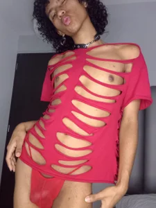 venus-03 Hot Red Immagine  5