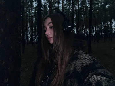 barbara_crazy forest. quiet. I.🌿💚  4টি ছবি