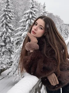 AmeliaFlares Winter wipe❄️ Pic 3