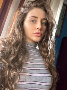 NatashaRedX: Public ( 8 фото)