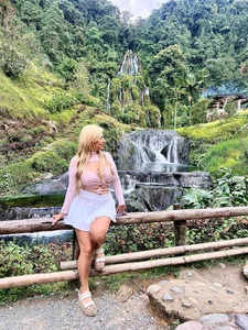 sammyqueenx21 for a good and beaty place Pic 9