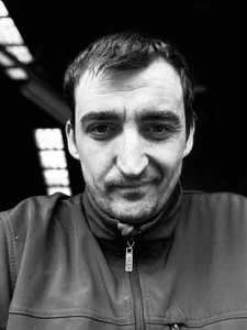 Fireflyerrr Public صورة واحدة|Fireflyerrr Public صورتان|Fireflyerrr Public  4 صور|Fireflyerrr Public  4 صورة