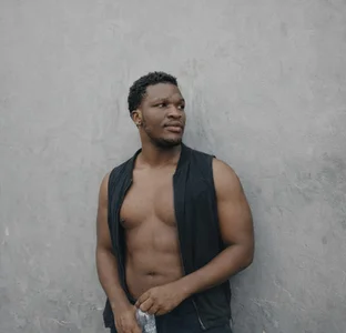 niccobigdのWatch while you still canの 3枚の写真