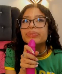 Issaa_Tyler your pre cum tastes so good รูป  7