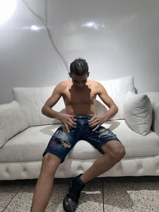 zacariasss_ Public صورة واحدة|zacariasss_ Public صورتان|zacariasss_ Public  6 صور|zacariasss_ Public  6 صورة