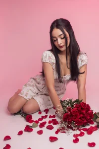 TokyoHaskel Romantic Between Roses 🌹❤️❤️ Foto 5