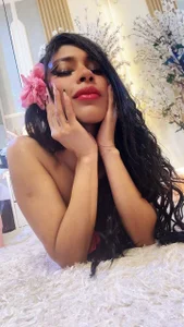 salomebenzbrunette sexy for you Bild 5