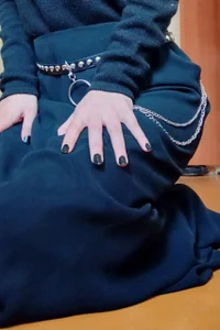 Thighswithspikes Public Poză 3