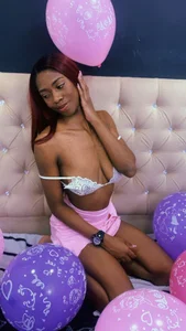 Shanelle__ My birthday ♥ Pic 4