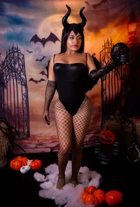 shelsyloreds Maleficamente sexy 🖤 Εικόνα 2