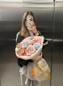 Zdjęcia StacyLuce me and flowers:  2