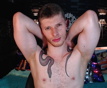 andrewxbi My Room Foto 2