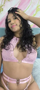 Andrea_Rosex Public Pic 4