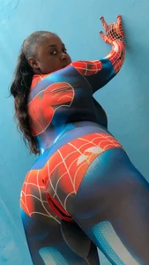Chleo__ 🕸Spider Girl ready to climb on you🕸😈 Foto 3
