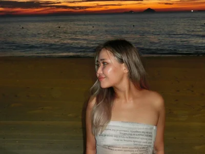 Anora_Glory hehe Foto