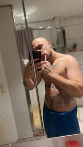 xKuba2001x Public Pic