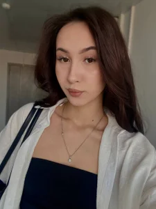 JanellaBecerril Queen Energy 👑💼 Pic 3