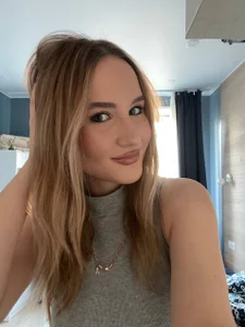 YvoneSporman it's me:* зображення 3