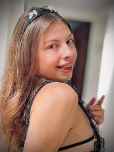 scarlet_fox75 erotic🔥 Bilde 3