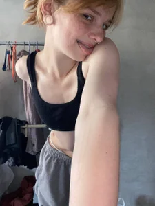 JinaTscrious's XXX Nude Photo 6