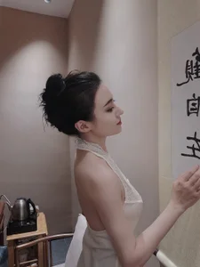 Kexin- Public টি ছবি