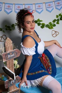 kiara_lp ✨ Oktoberfest with a touch of mischief Foto