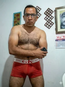 DE ROJO de DIEGOLUIS2026  2 Imagens