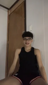 Asiancutiexx: 🤨 ( 2 фото)