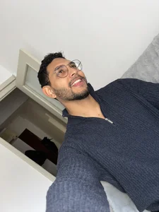 aron_taylor29's XXX Nude Photo 8