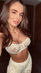 EsmeAinsley Love me ! Poză 2